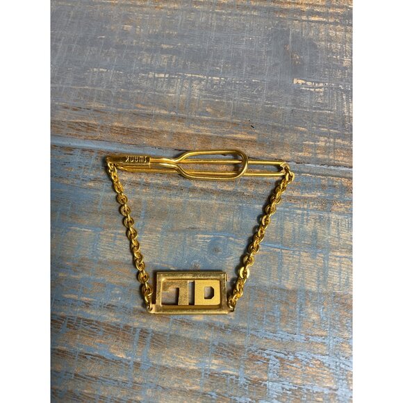 Gold Tone Swank Tie Bar Clip With Chain - Picture 3 of 4